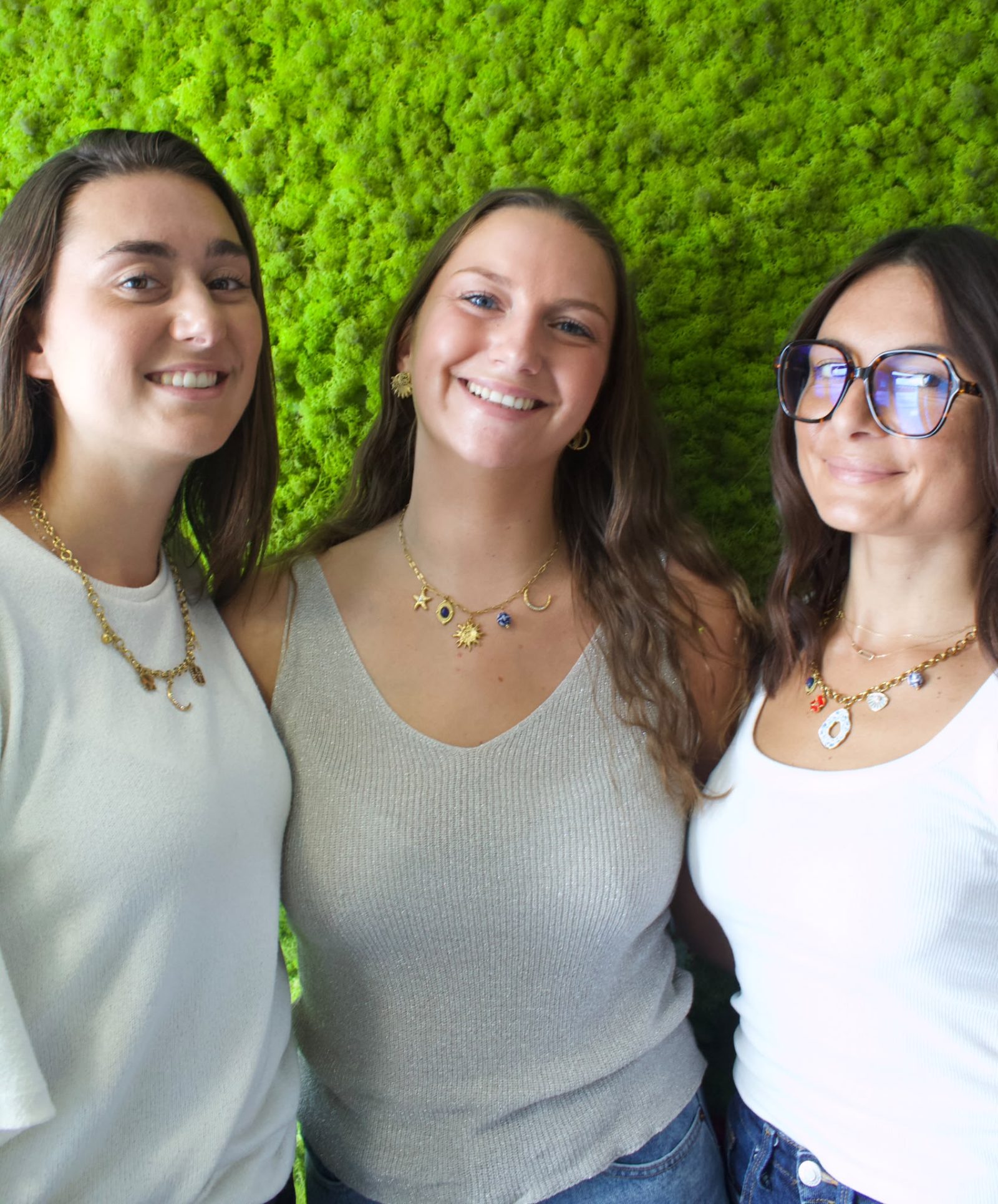 Des copines créatives avec leurs créations